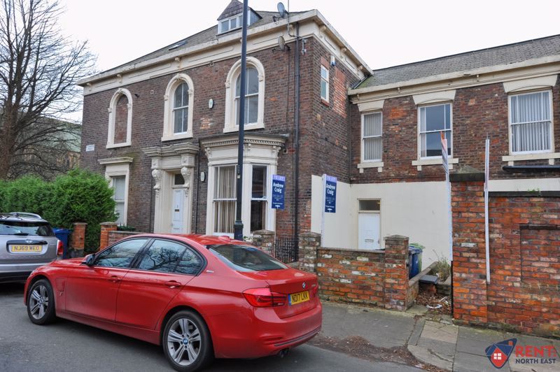 Property photo 2 of 8 Photo 5