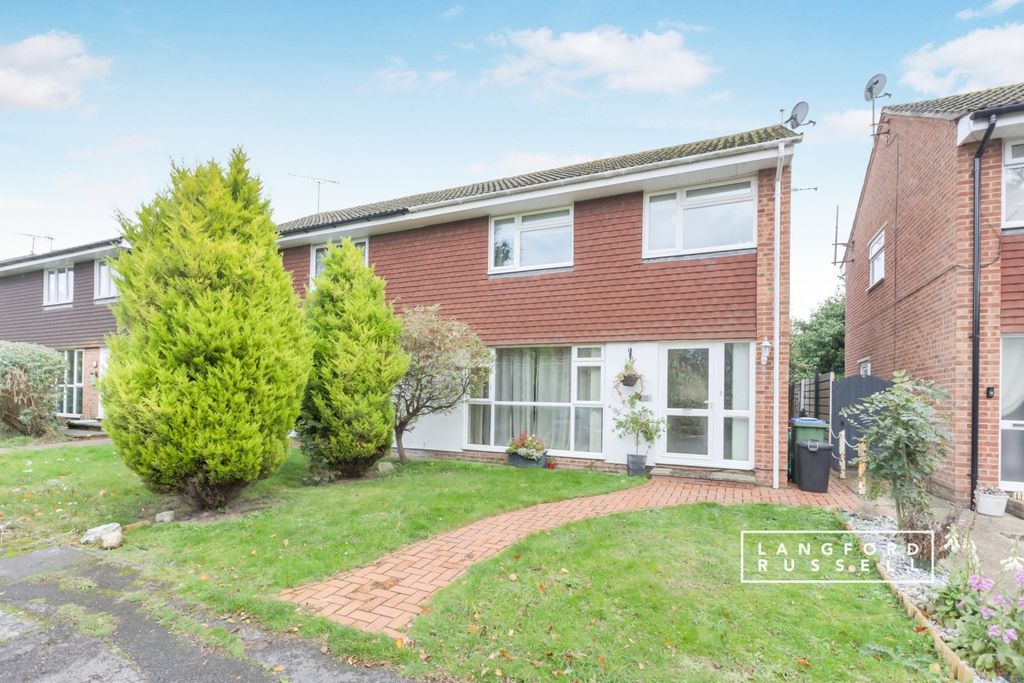 Property photo 1 of 10 797Be5B5-A4B9-F01...