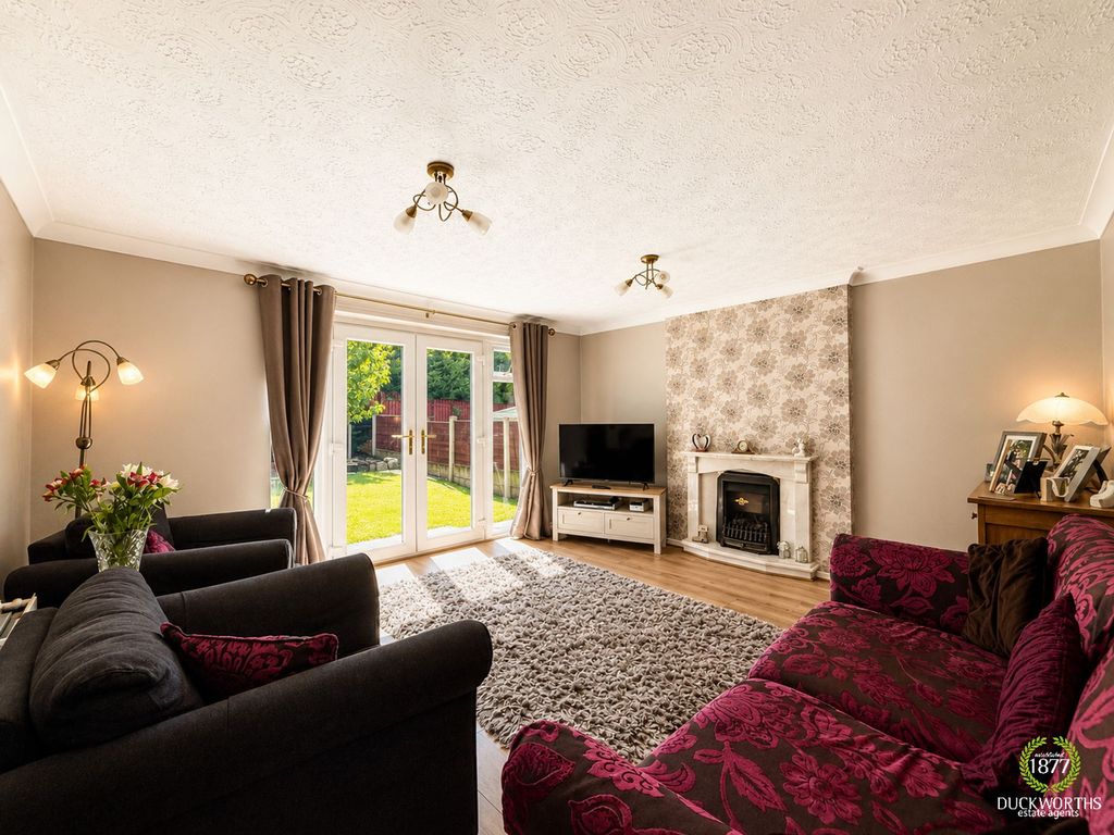 Property photo 2 of 24