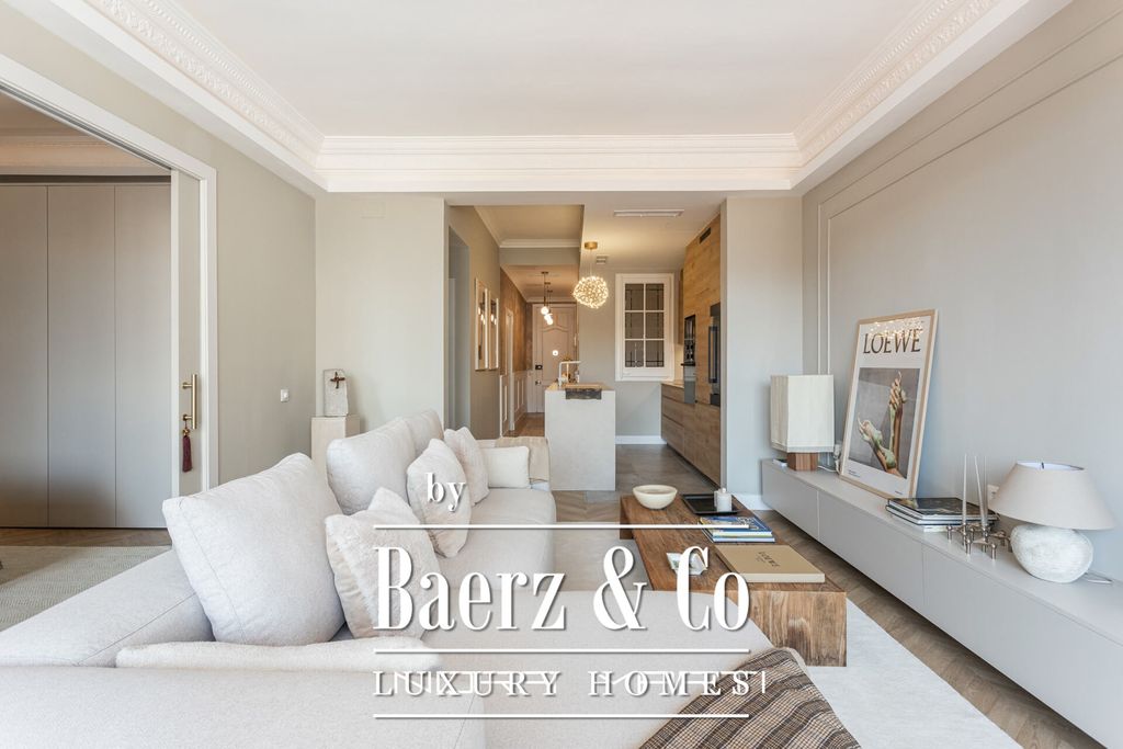 Property photo 2 of 32