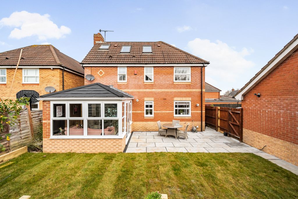 Property photo 2 of 2 126288724