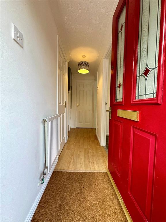 Property photo 3 of 12 Hallway.Jpg