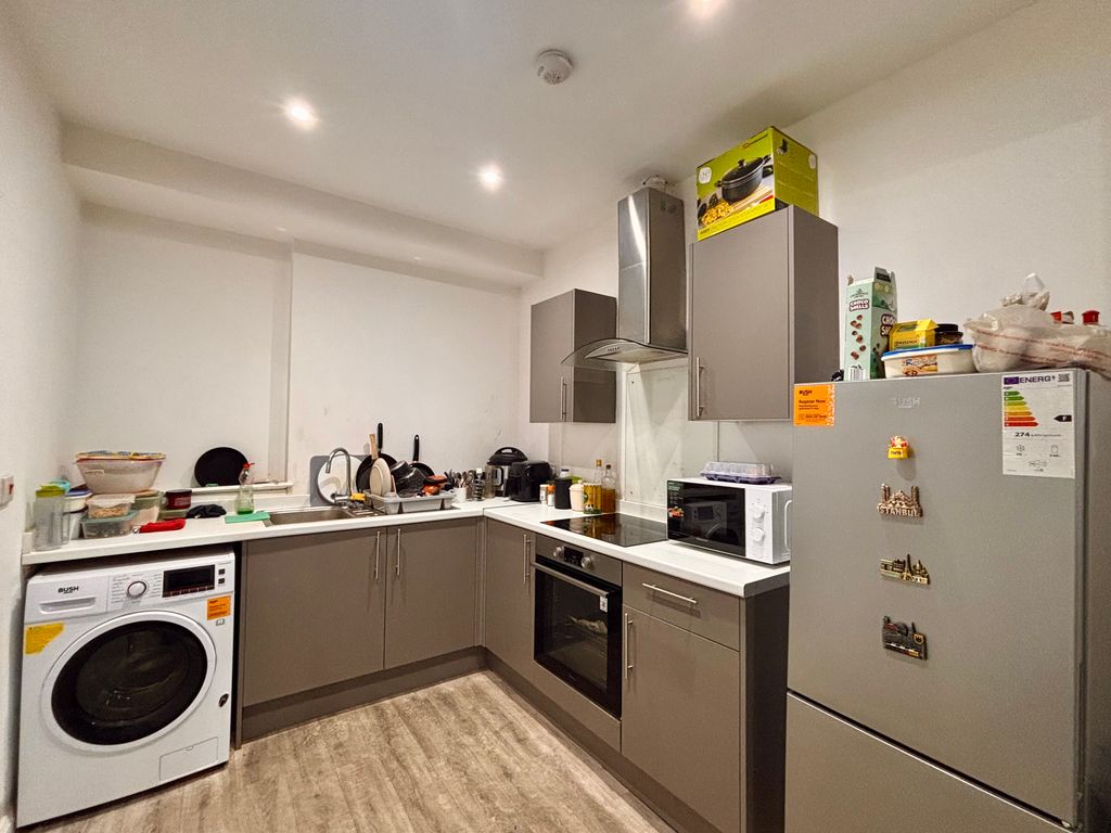 Property photo 1 of 8 Image