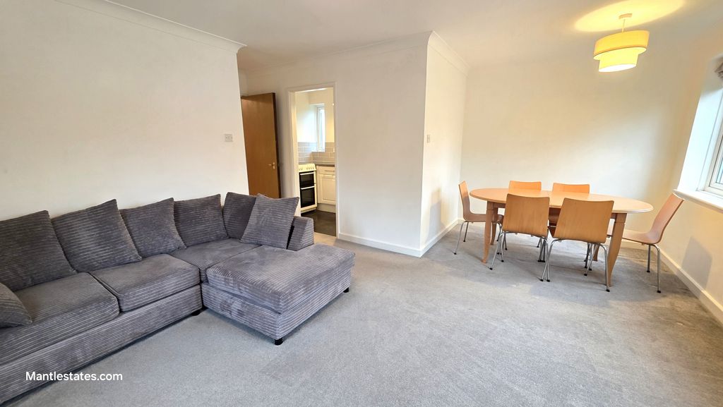 Property photo 2 of 18 Lounge - Dining Area