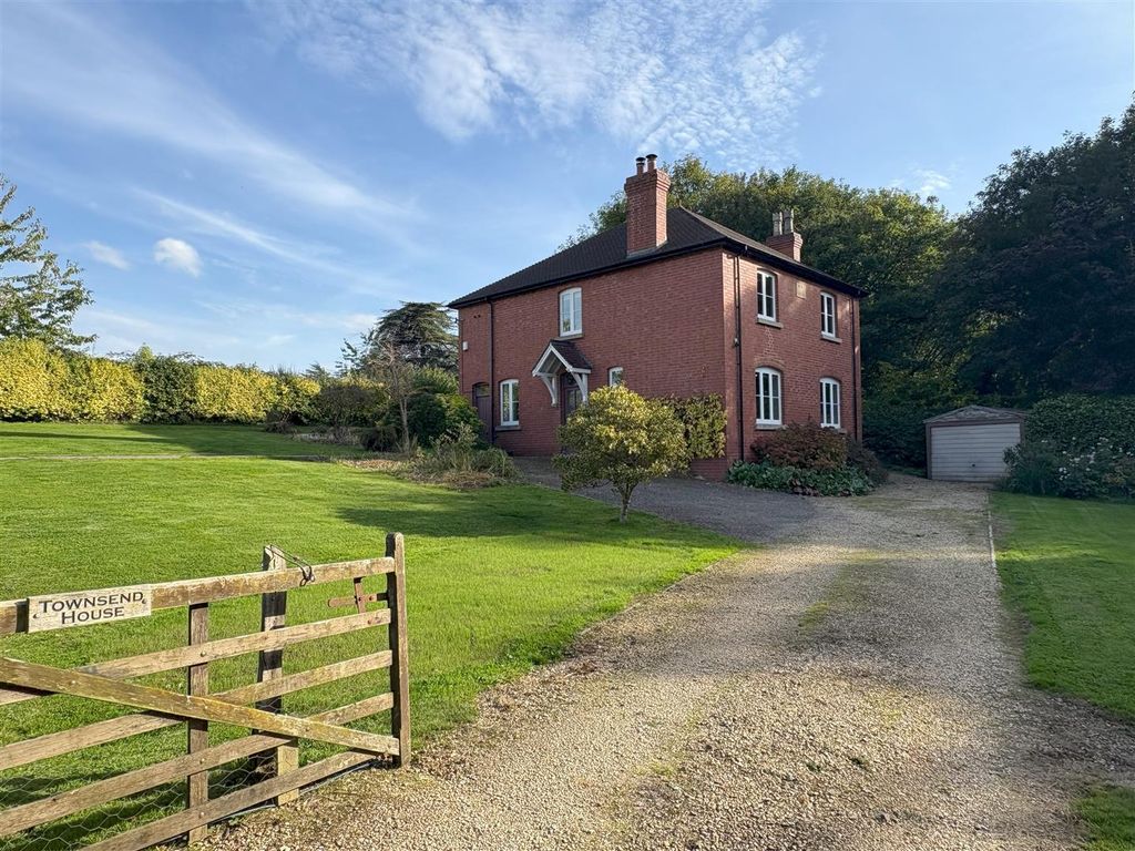 Property photo 2 of 29 Img_1036.Jpg