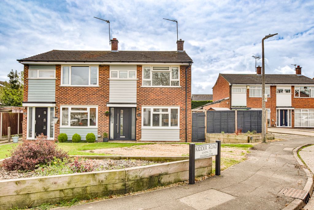 Property photo 1 of 19 Dsc_0193-Dsc_0195