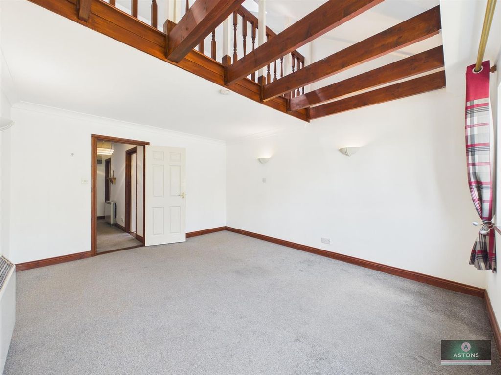 Property photo 3 of 9 Cam02067G0-Pr0313-Still005.Jpg