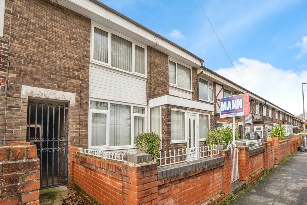 Property photo 2 of 20 Pbox-Img.Jpg