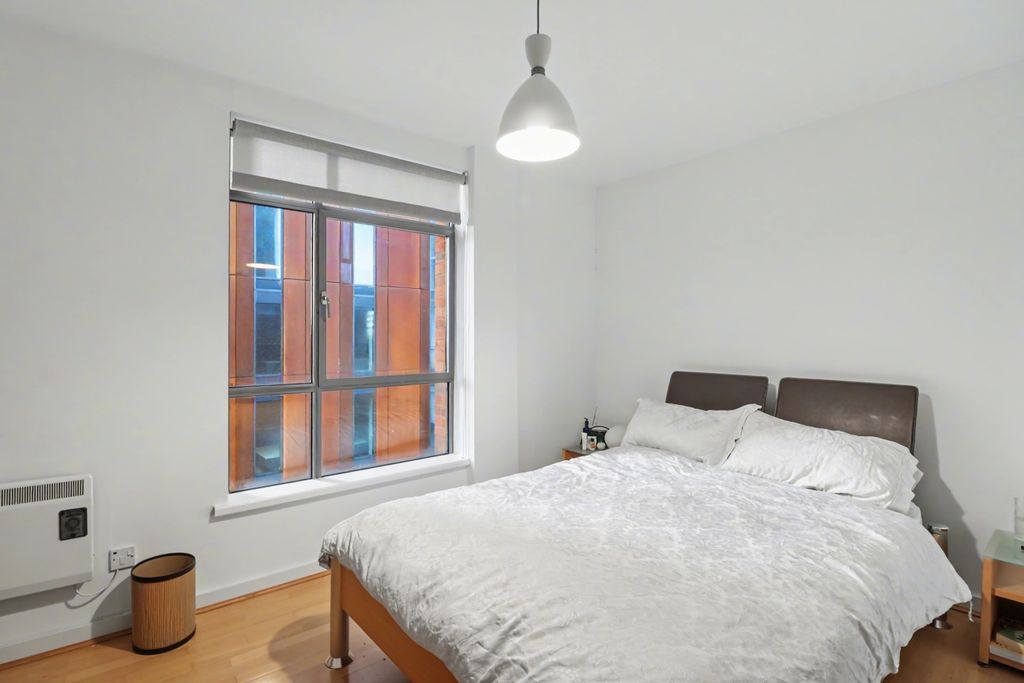 Property photo 3 of 14 Img_8001