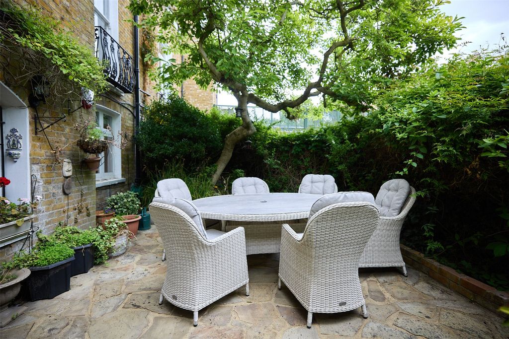 Property photo 2 of 15 Picture No. 03