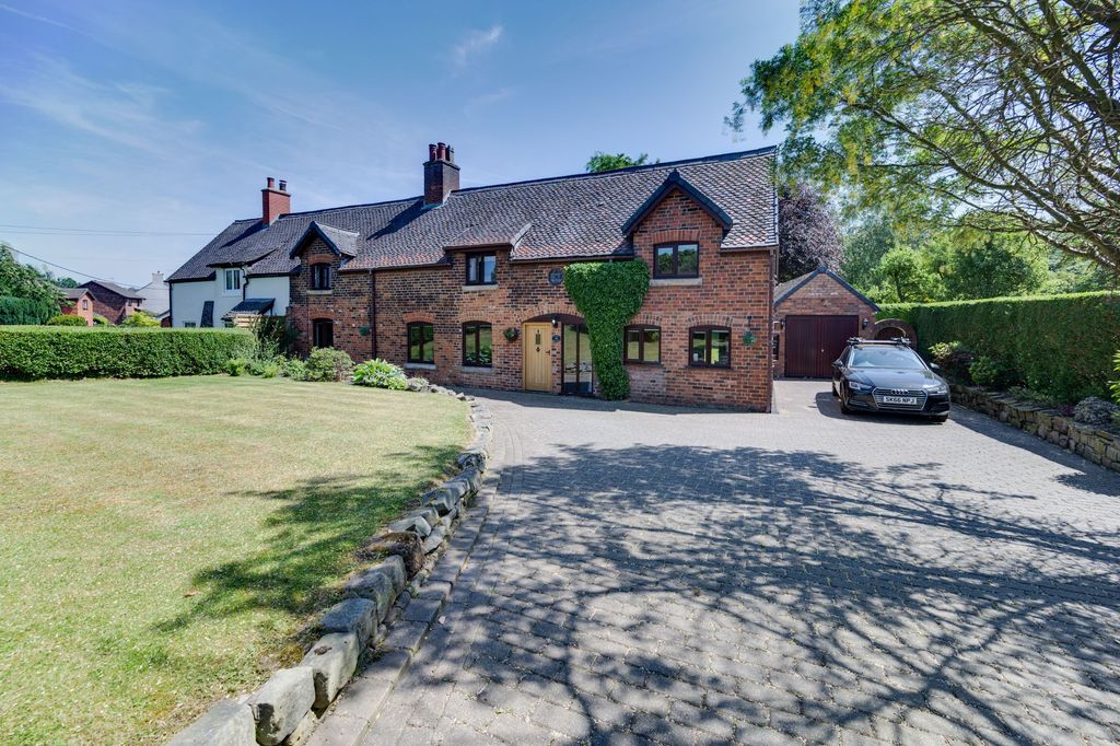 Property photo 1 of 30