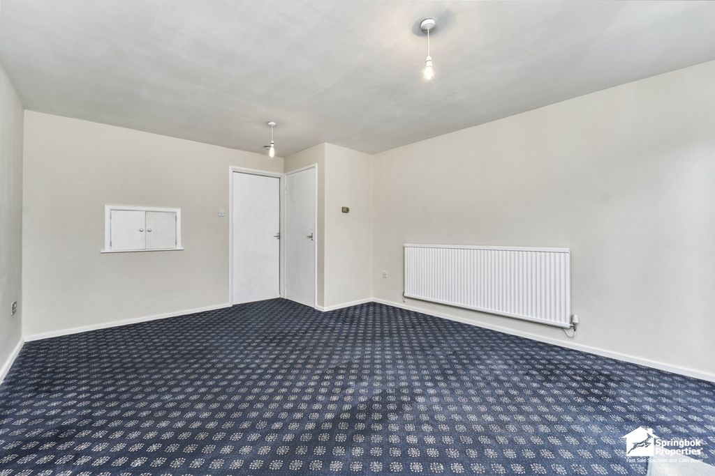 Property photo 3 of 16 Image 2