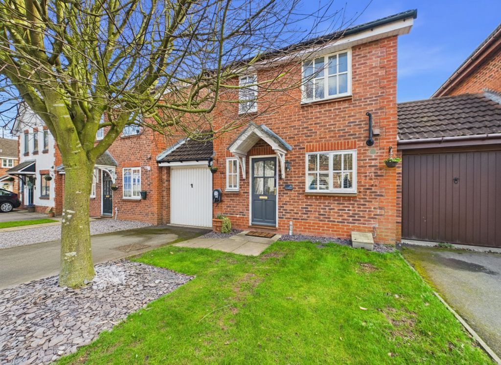 Property photo 1 of 20 Cam01698G0Pr0169Still0240012