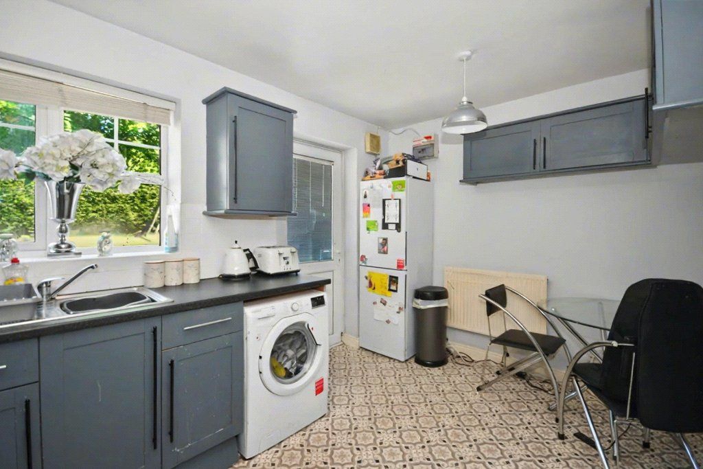 Property photo 3 of 17 Picture No. 45