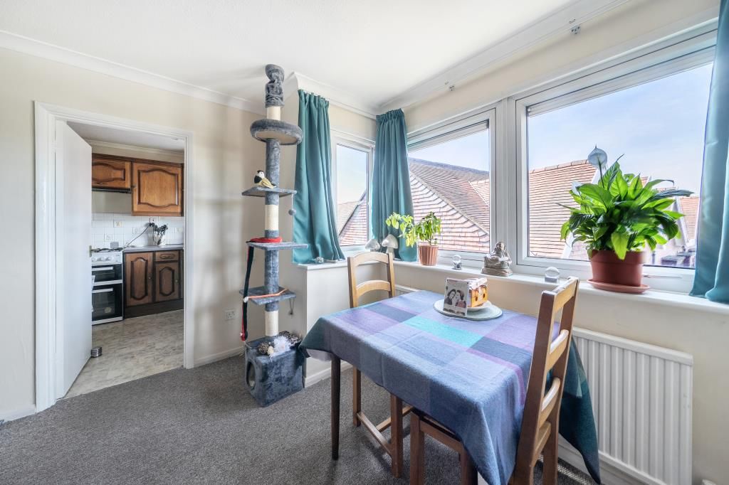 Additional image 8 of 2 bed flat for saleLightwater, Surrey GU18