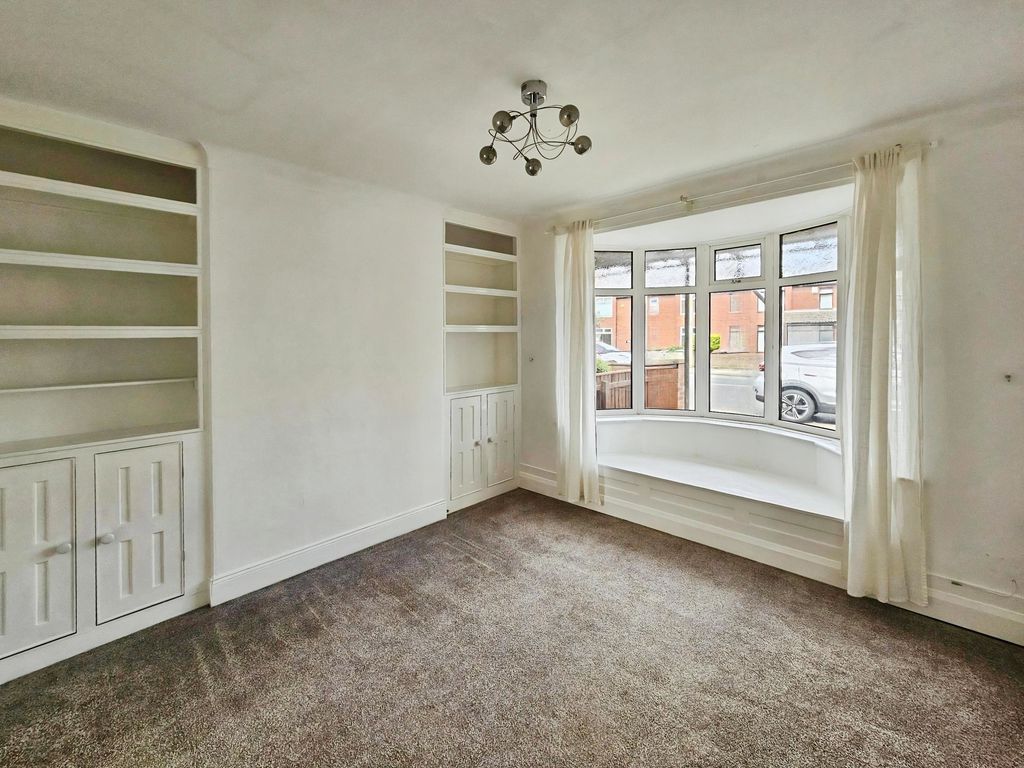 Property photo 3 of 13 Photo 10