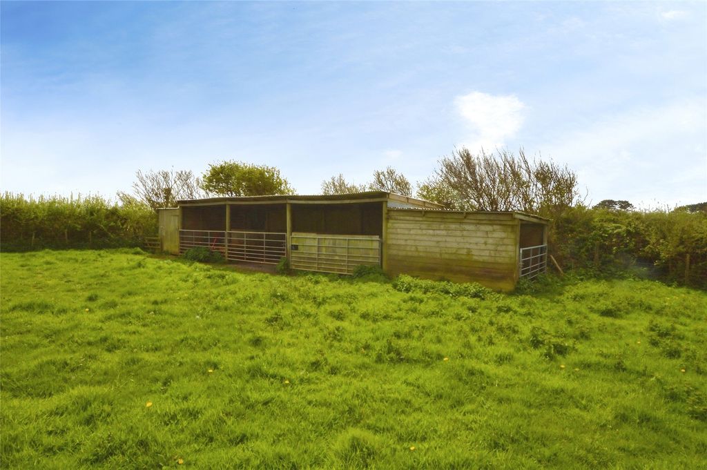Property photo 3 of 11 Picture No. 02