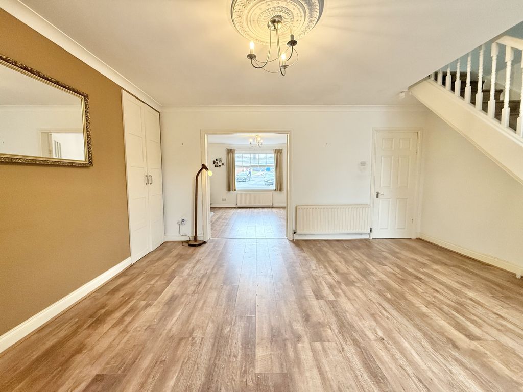 Property photo 2 of 19 Img_7305