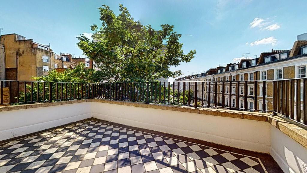 Property photo 1 of 4