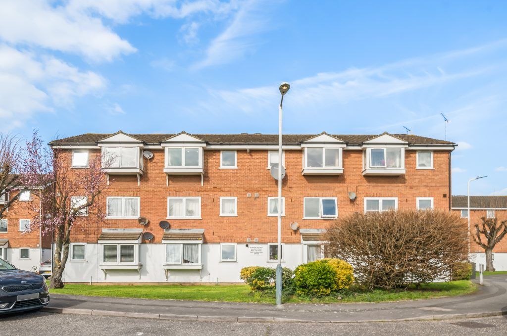 Property photo 1 of 11