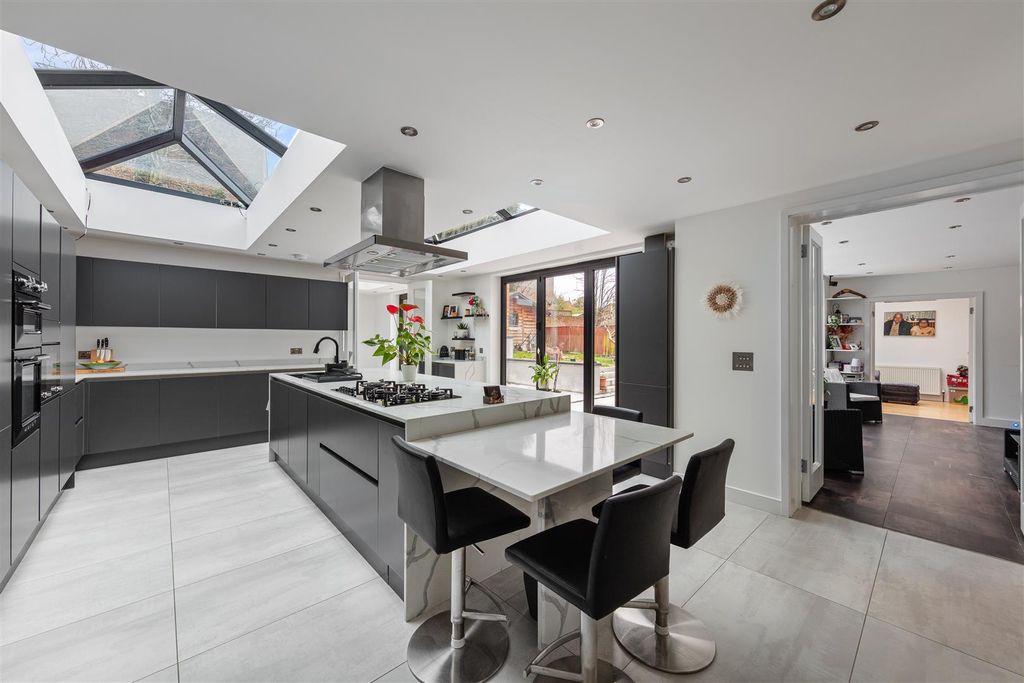 Property photo 2 of 17 094A4839.Jpg