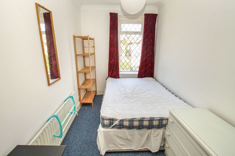 Additional image 10 of 6 bed detached house to rentOsborne Road, Winton BH9