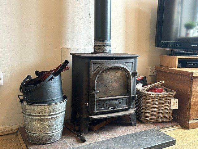 Property photo 3 of 22 Picture No. 02