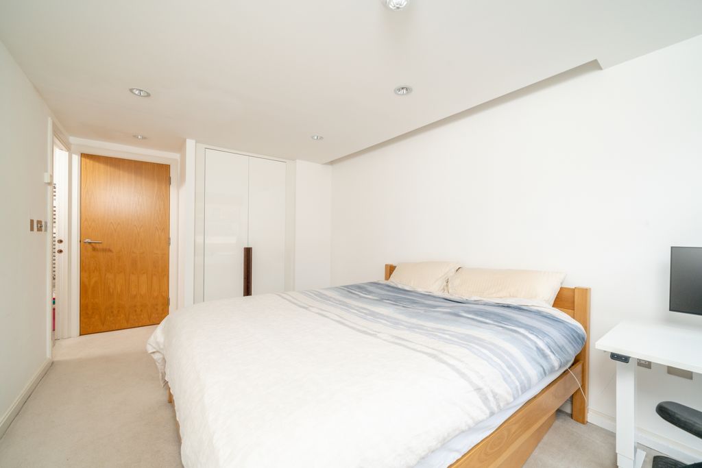 Property photo 2 of 3 Photo 3