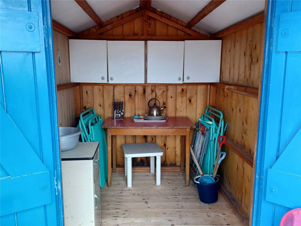 Property photo 2 of 9 Picture No. 08