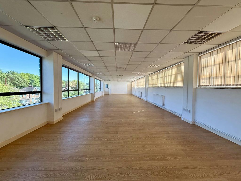 Property photo 3 of 8 Photo 14-05-2025, 09 50 54.Jpg