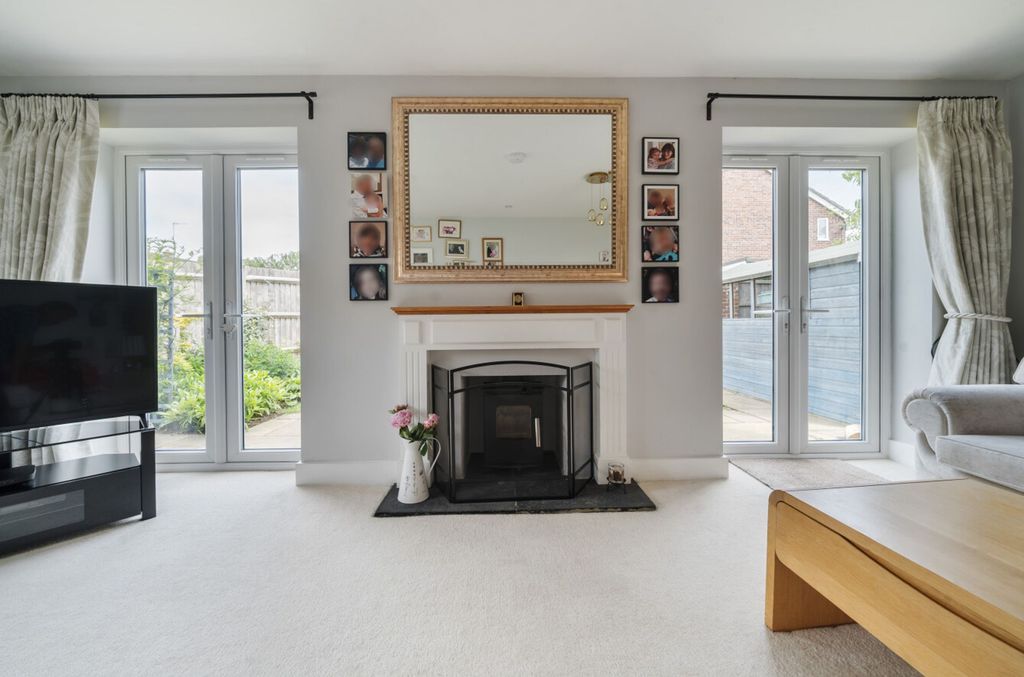 Additional image 8 of 3 bed detached house for saleSherwood Close, Liss GU33