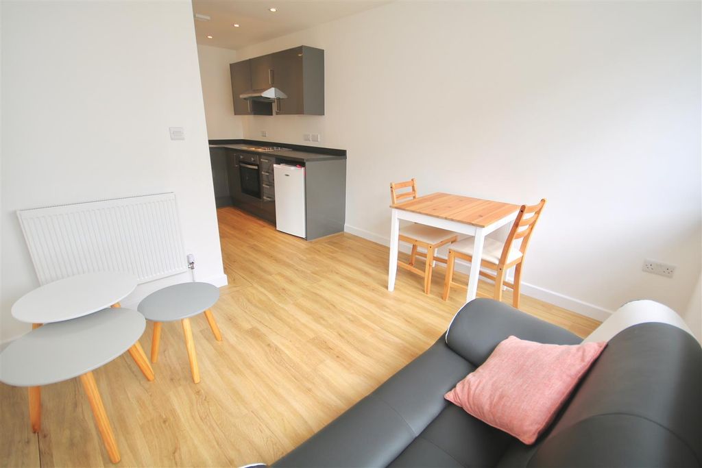 Property photo 2 of 15 -Ki71Ulewe236Iur0Iqvcq.Jpg