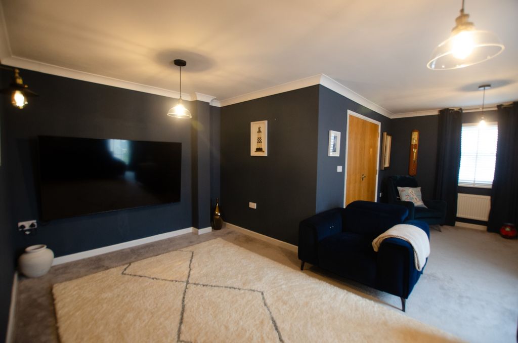 Property photo 3 of 15 12 Royffe Way Bodmin 01208 74182-22