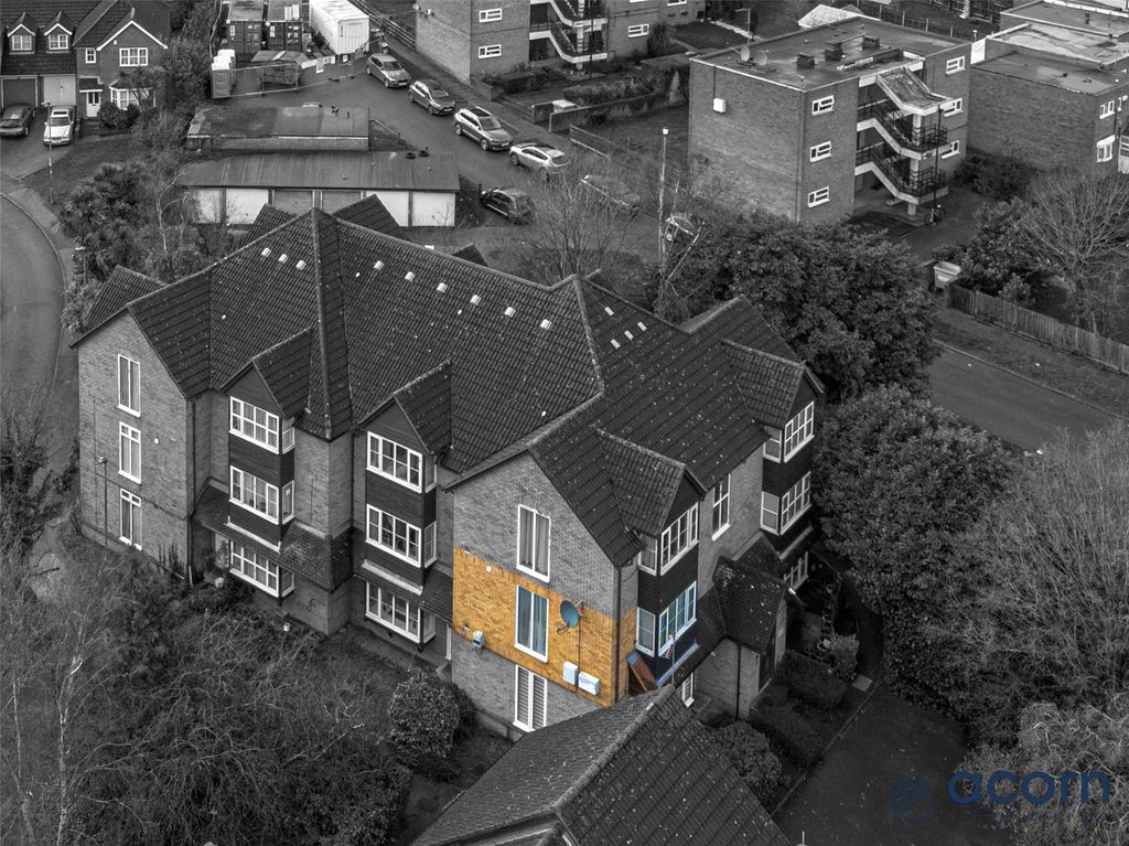 Property photo 1 of 12 Picture No. 01