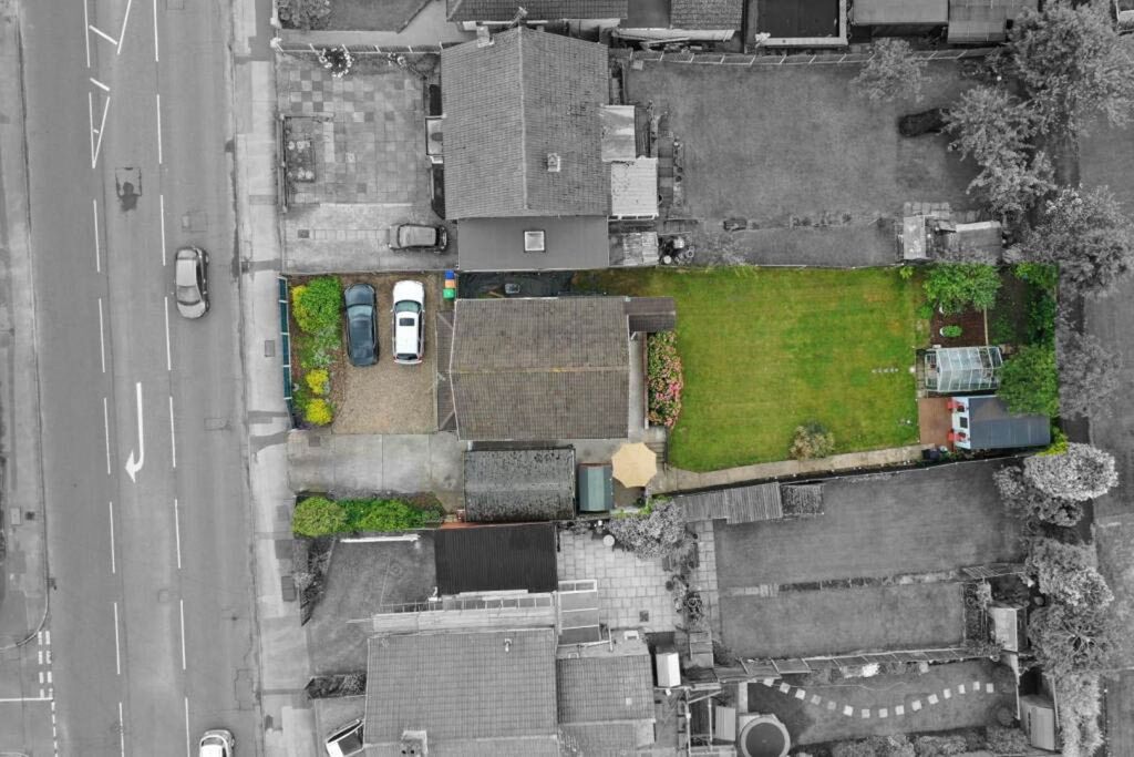 Property photo 2 of 23