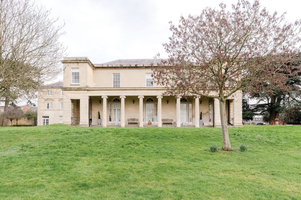 Additional image 18 of 2 bed maisonette for saleRepton Hall, Carriage Drive, Bristol BS10