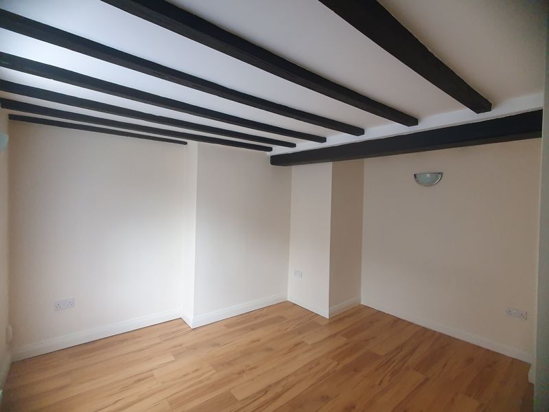 Property photo 2 of 9 Photo 1