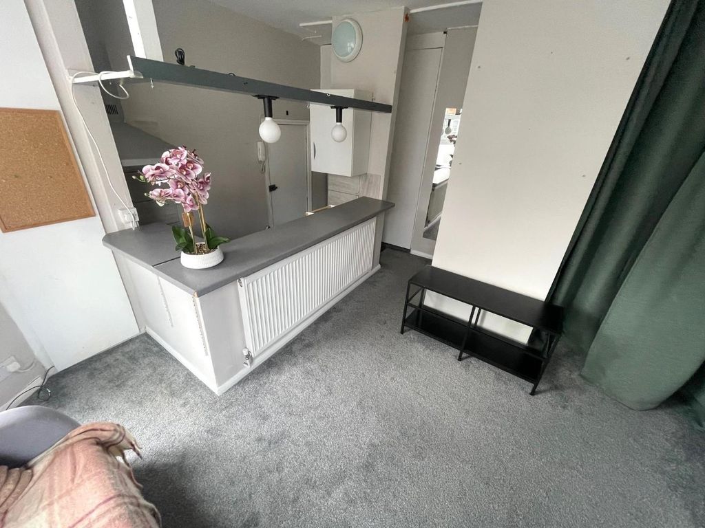 Property photo 3 of 7 New Open-Plan.Jpg