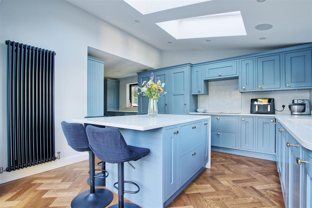 Property photo 2 of 24 Kitchen.Jpg