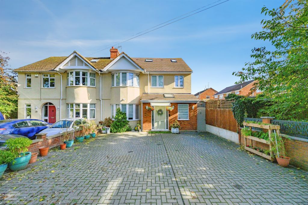 Property photo 1 of 30