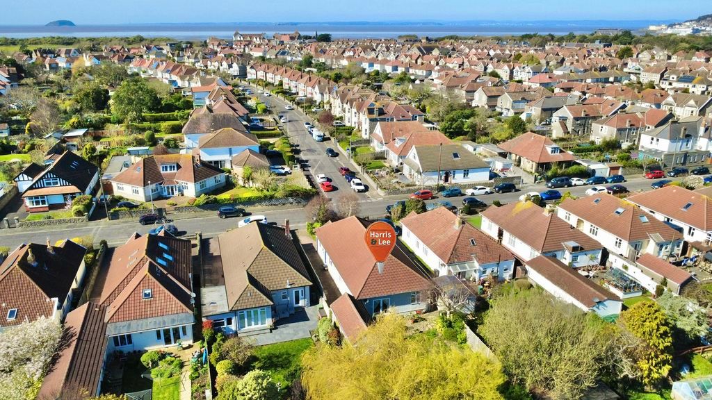 Property photo 2 of 22 Position