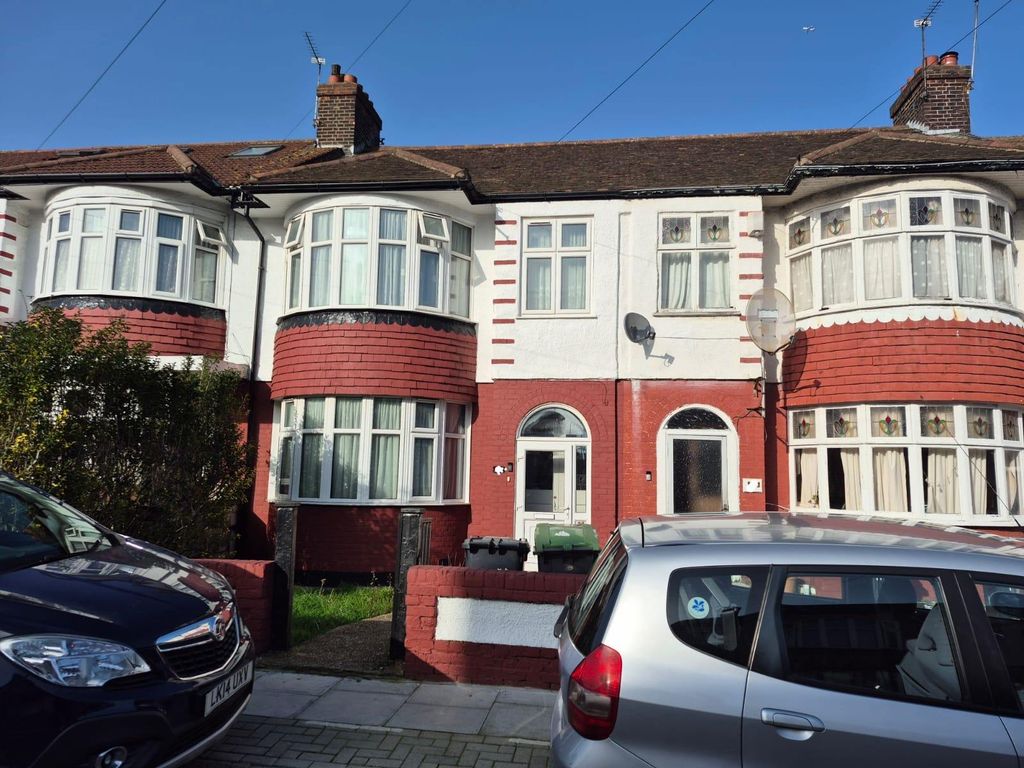 Property photo 2 of 13 Gallery