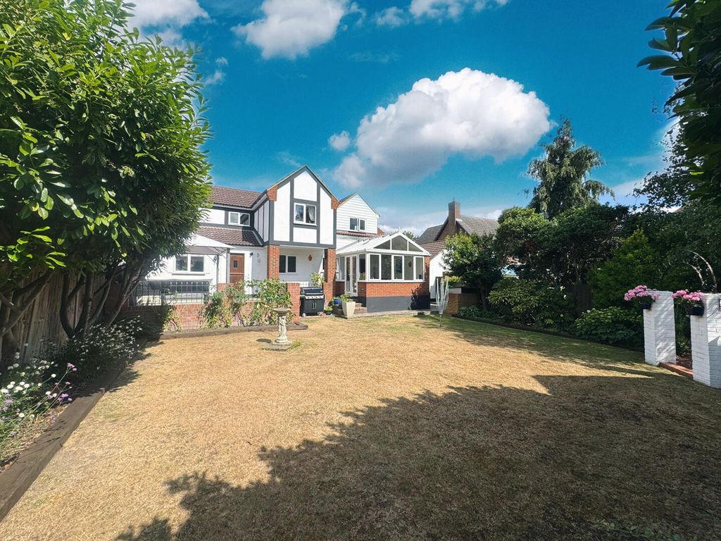Property photo 2 of 70