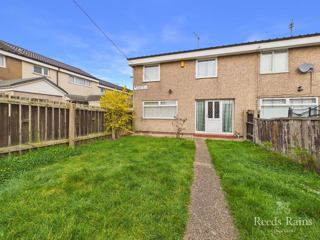 Property photo 2 of 22 Rear Garden