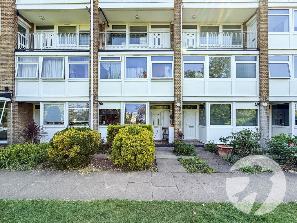 Property photo 1 of 12 Picture No. 05