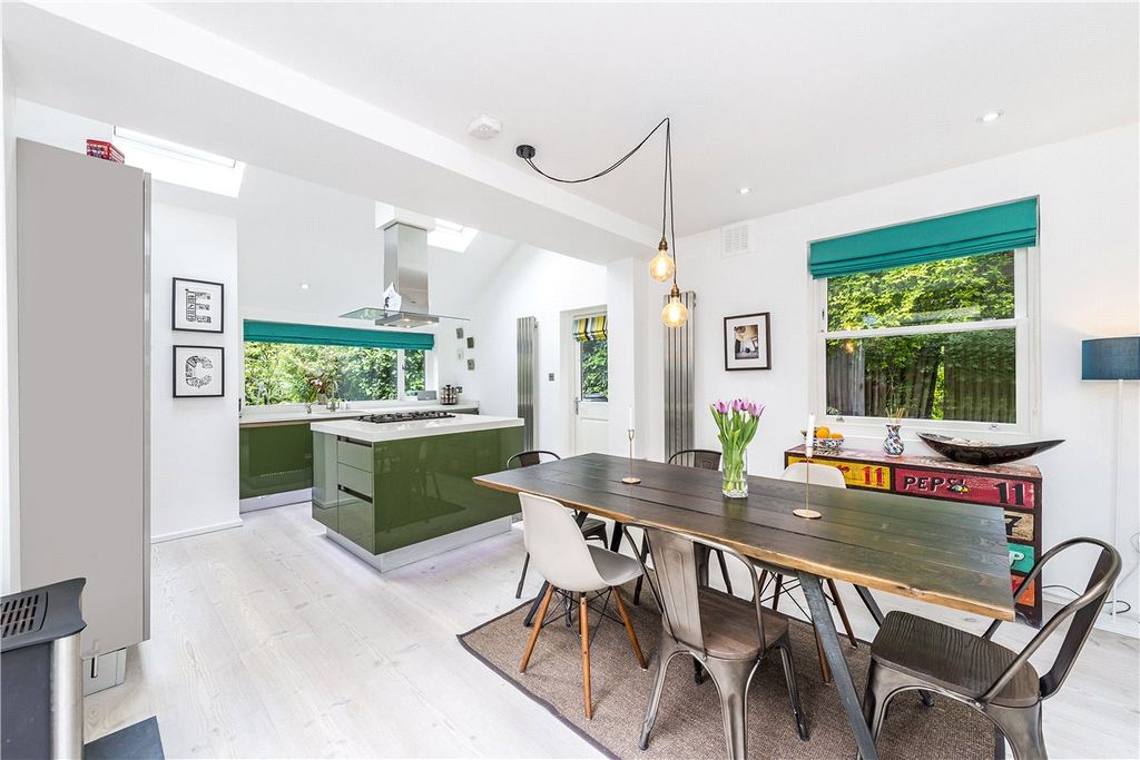 Property photo 3 of 13 Picture No. 19