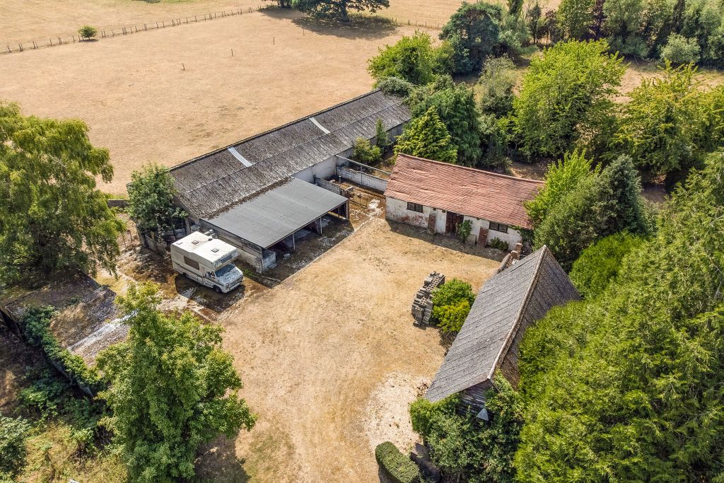 Property photo 3 of 18