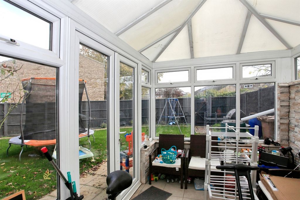 Property photo 3 of 17