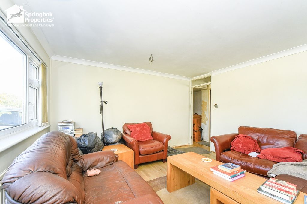 Property photo 2 of 12 Image 2