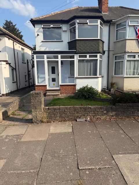 Property photo 2 of 14
